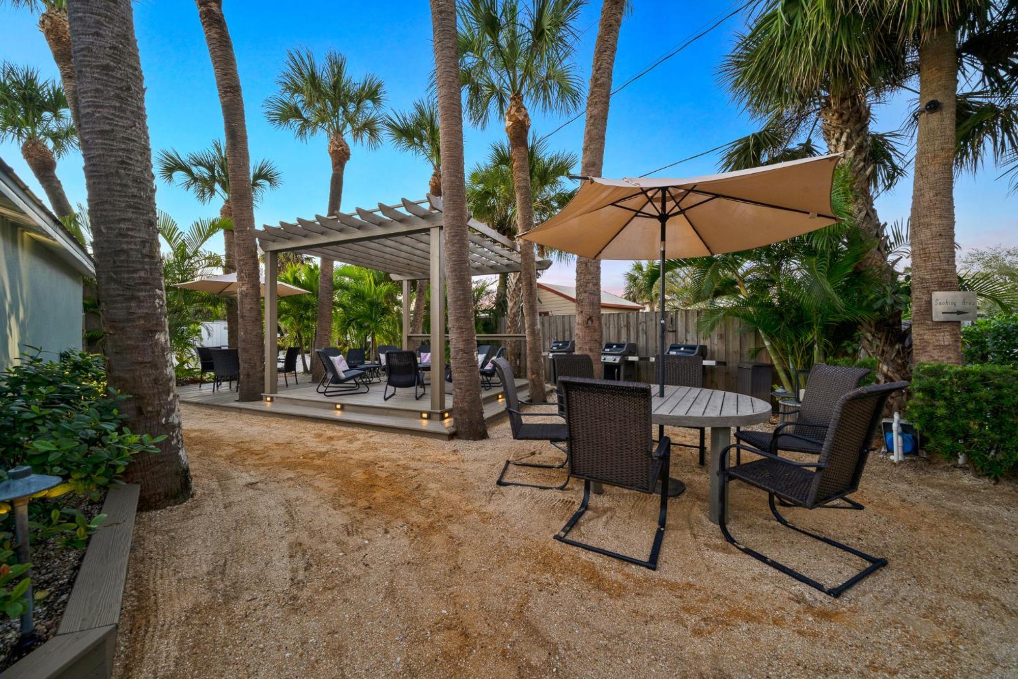 Boutique Vacation Rental Complex At Beach Cocoa Beach Ngoại thất bức ảnh